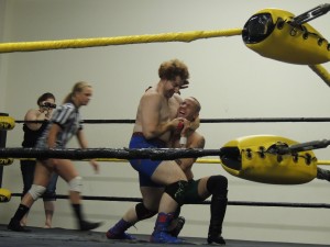 Andrew Wolf vs Elegant Elvis at CZW Dojo Wars V 01