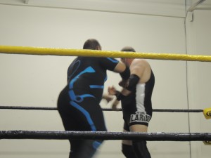 Ben Ortiz vs DJ Hyde at CZW Dojo Wars VI 03