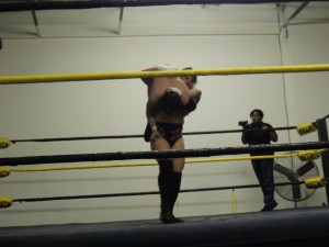 Joe Gacy vs George Gatton at CZW Dojo Wars XIX 04
