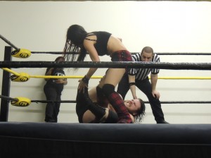 Brittany Blake vs. Joe Gacy at CZW Dojo Wars XXII 04